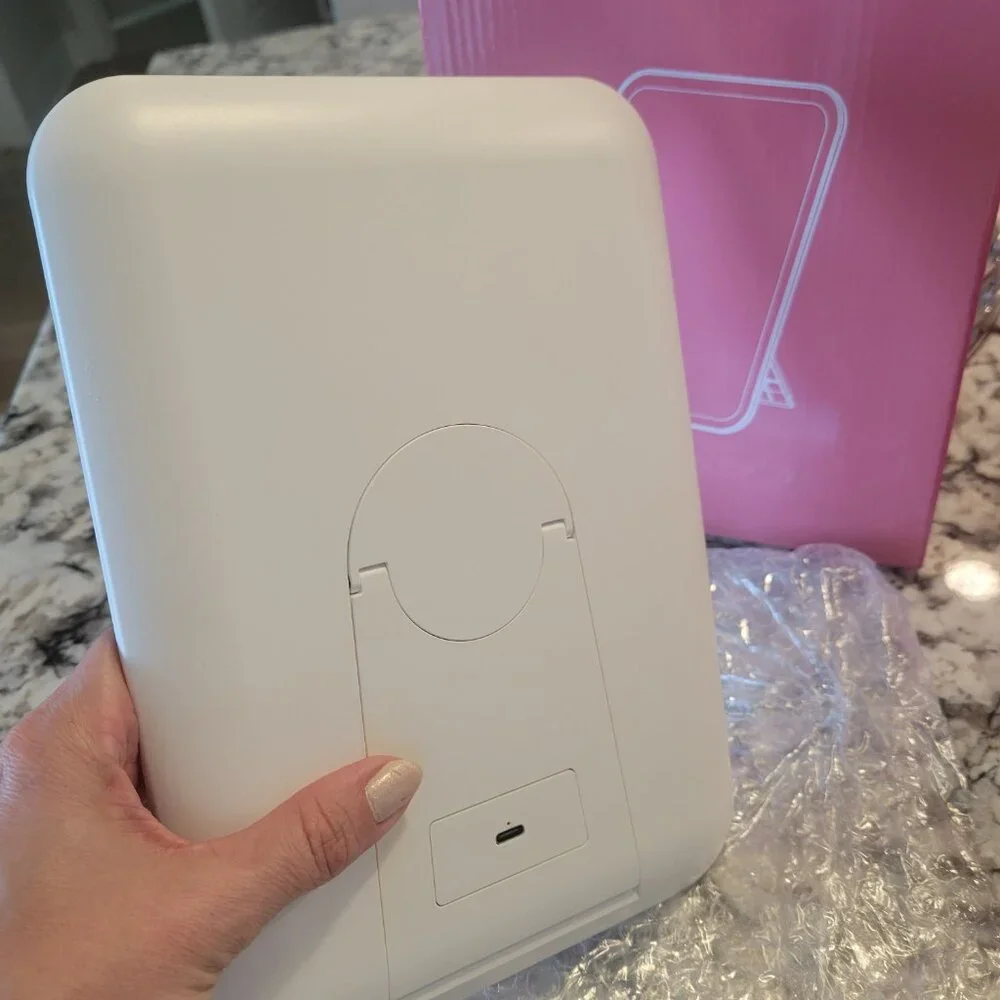 Brand New Light Up Rechargeable Makeup Mirror